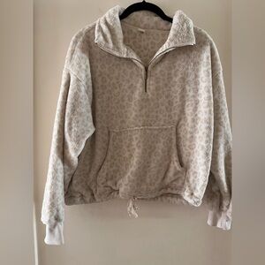 Old Navy Cream Leopard Women's Hoodie